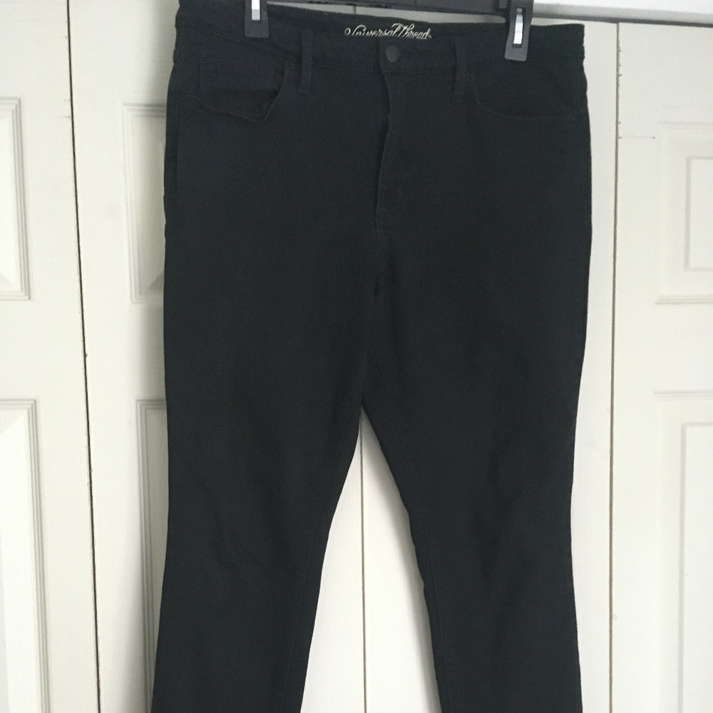 Women's Black Skinny Jeans